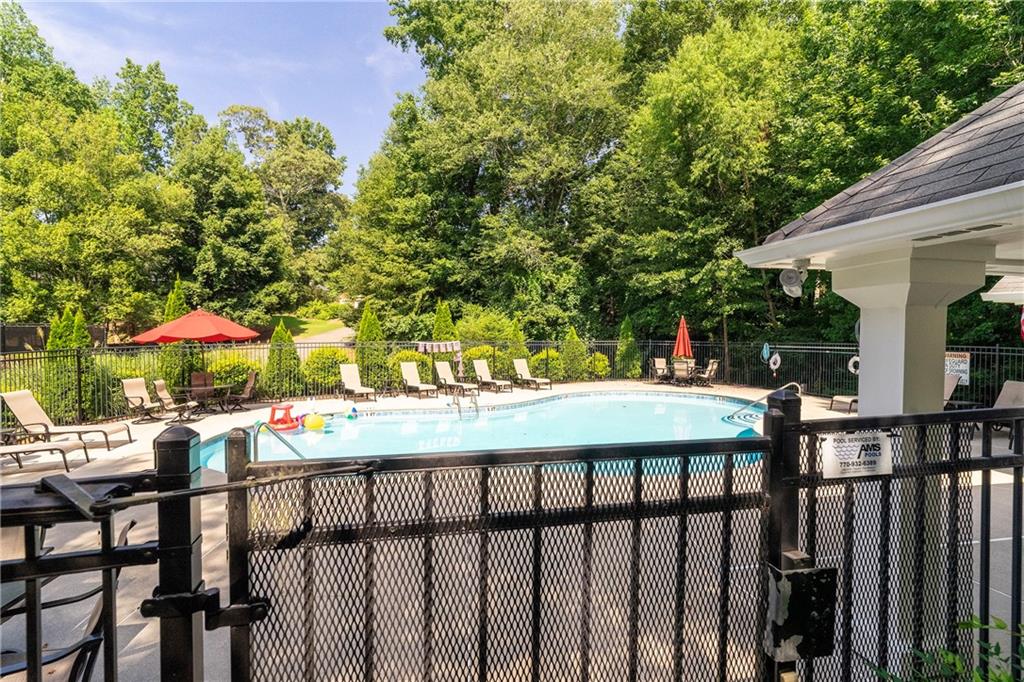 6850 Weatherstone Way