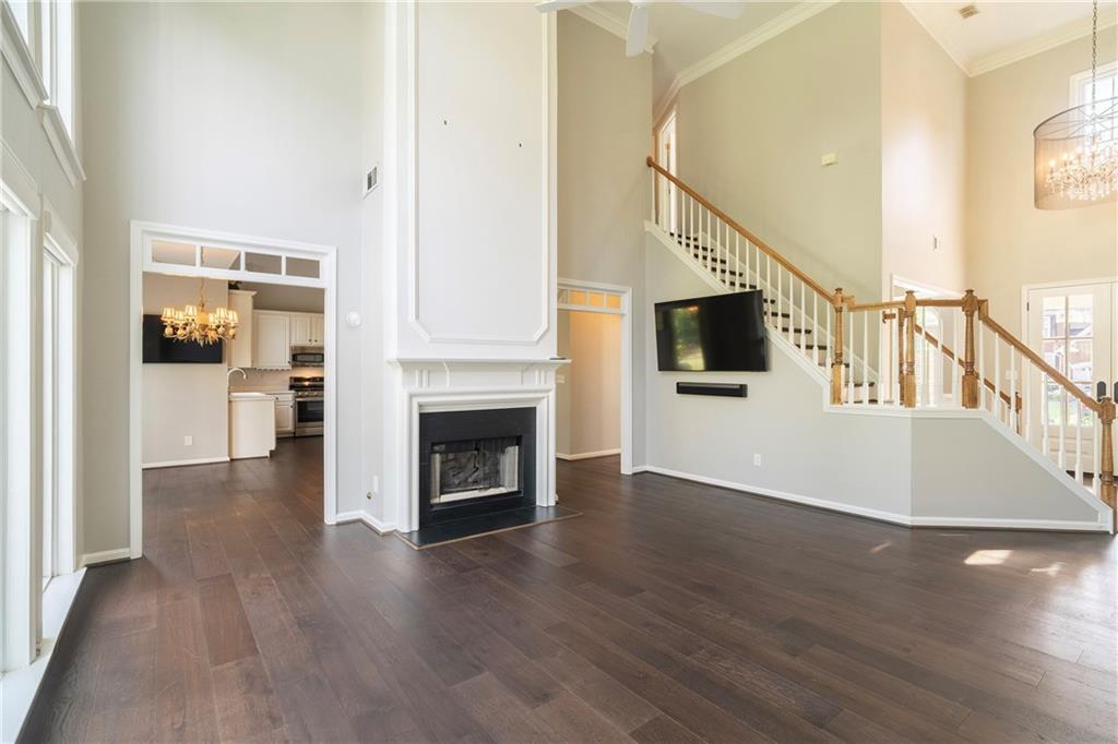 6850 Weatherstone Way