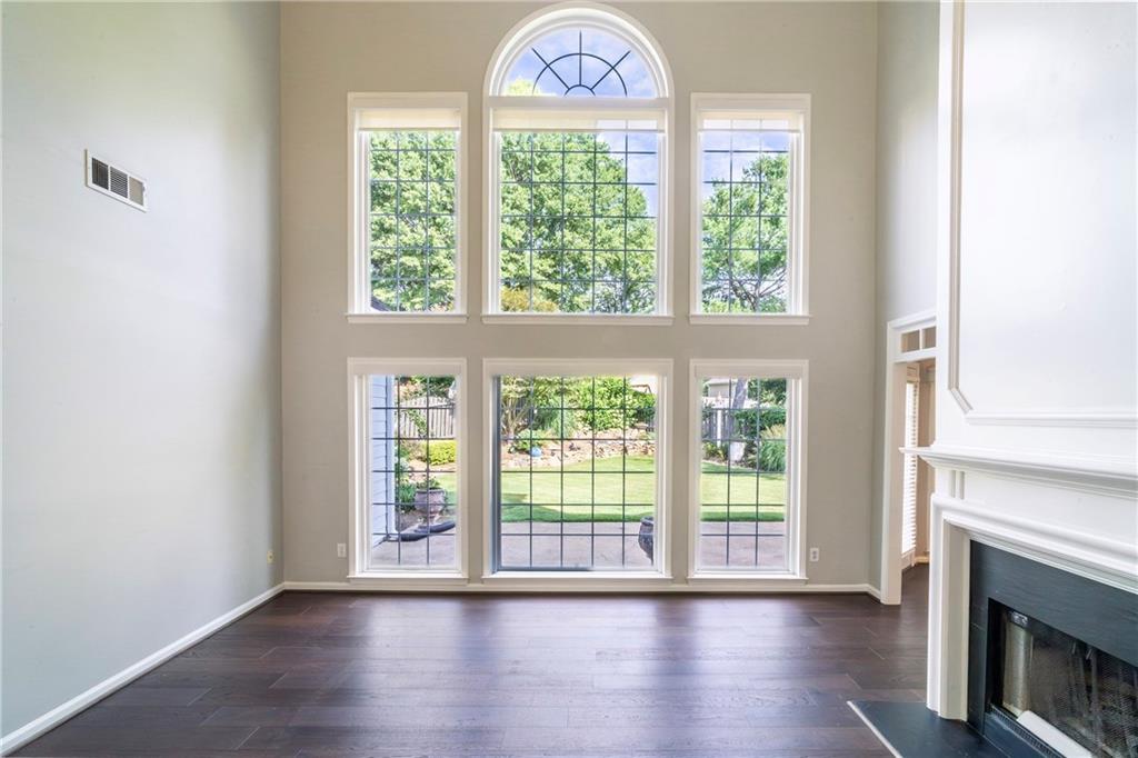 6850 Weatherstone Way