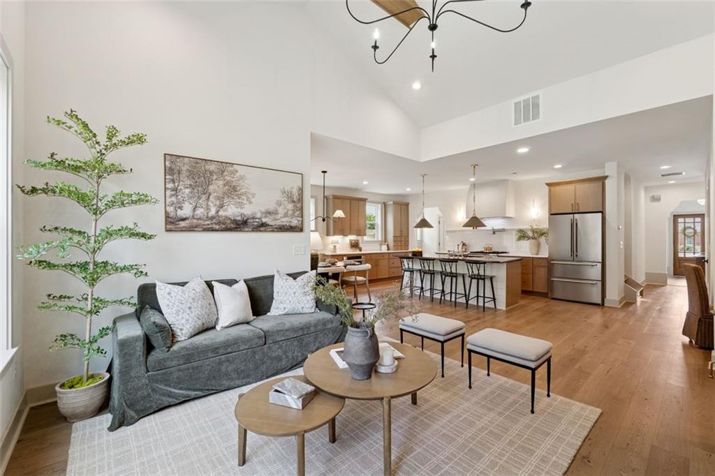 1780 AIRCRAFT Drive SE