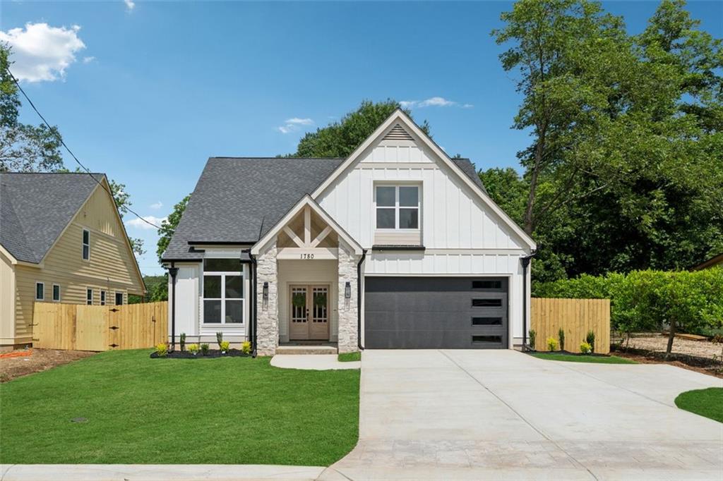 1780 AIRCRAFT Drive SE