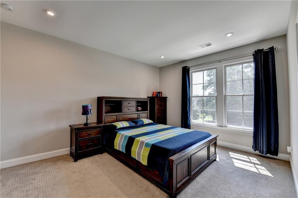 516 Founders Drive E