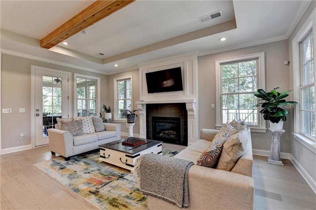 516 Founders Drive E