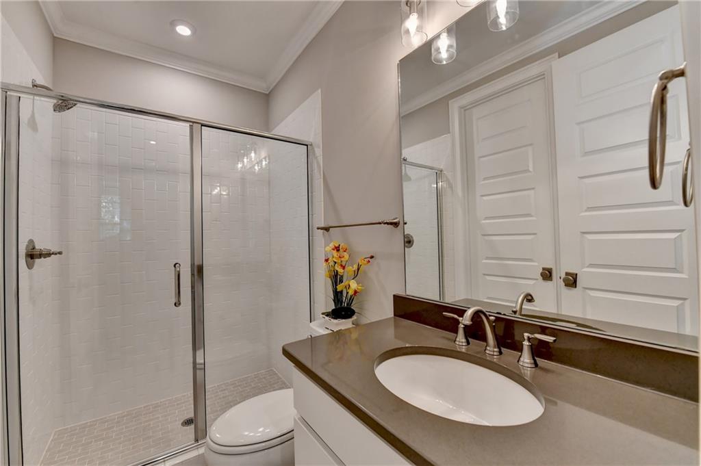 516 Founders Drive E