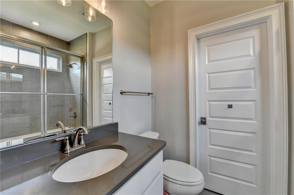 516 Founders Drive E