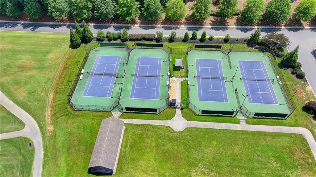 516 Founders Drive E