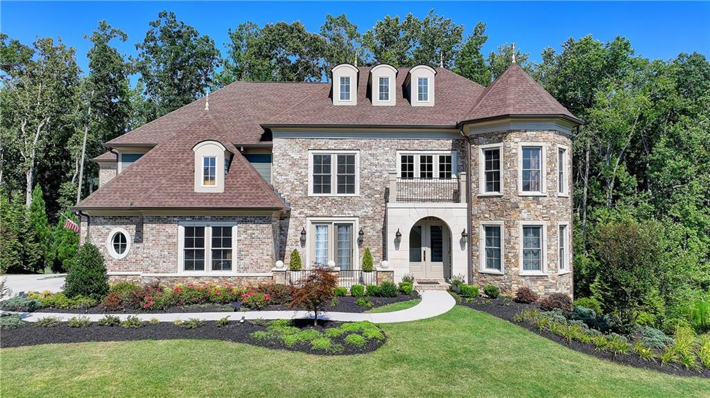 516 Founders Drive E