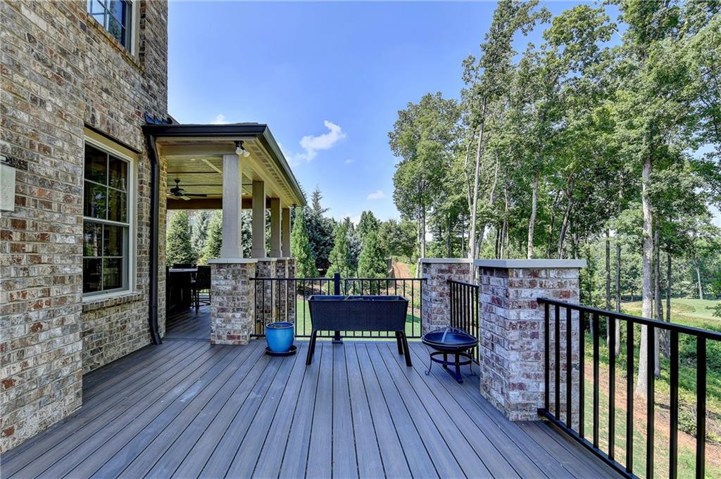 516 Founders Drive E