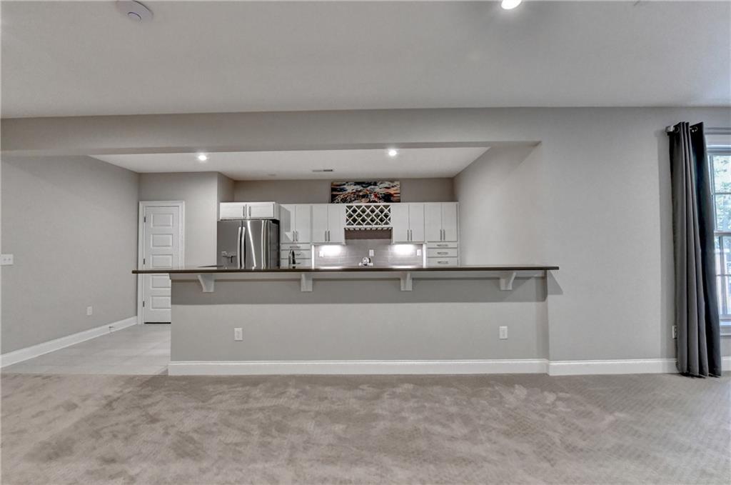 516 Founders Drive E