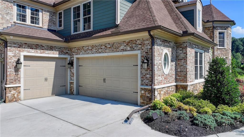 516 Founders Drive E