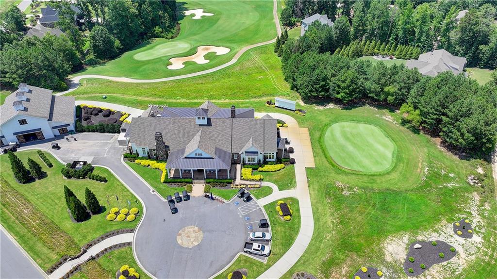 516 Founders Drive E