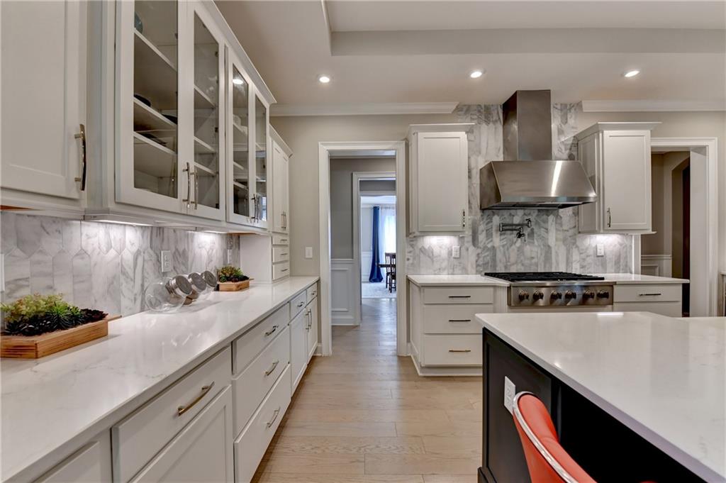 516 Founders Drive E