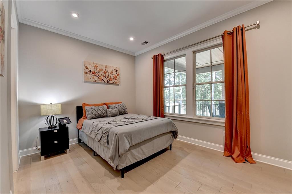 516 Founders Drive E