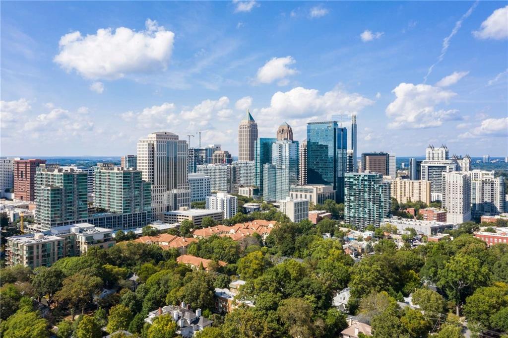 905 Juniper Street NE Unit 111