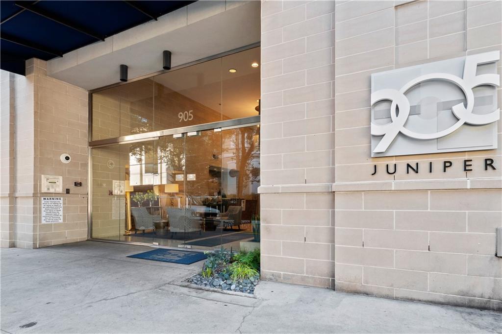 905 Juniper Street NE Unit 111