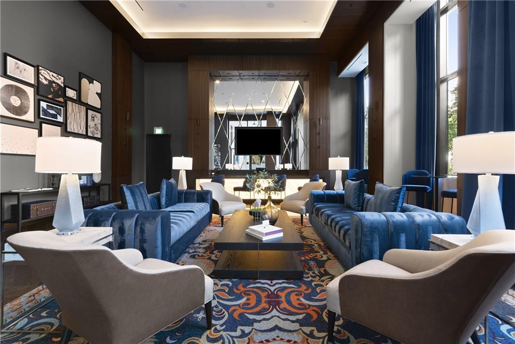 2425 Peachtree Road NE Unit 902