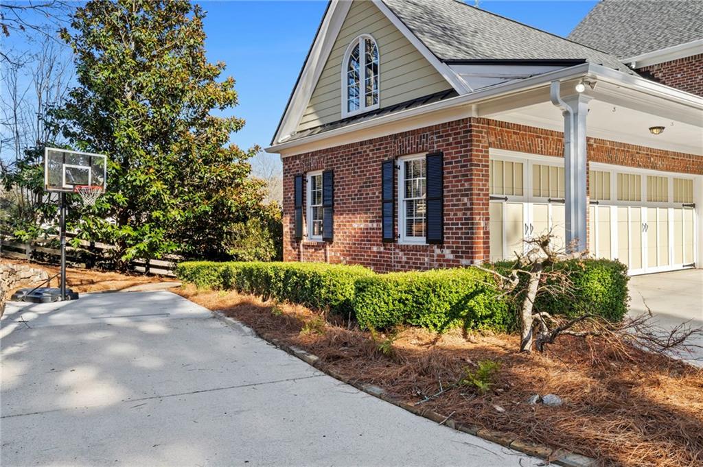 785 Nettlebrook Lane