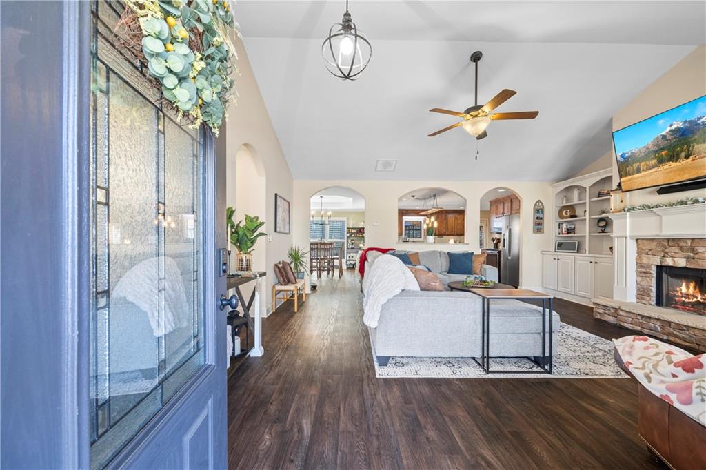 370 Petal Creek Lane