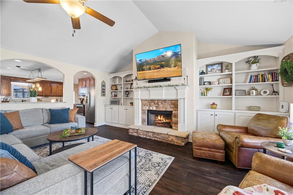 370 Petal Creek Lane