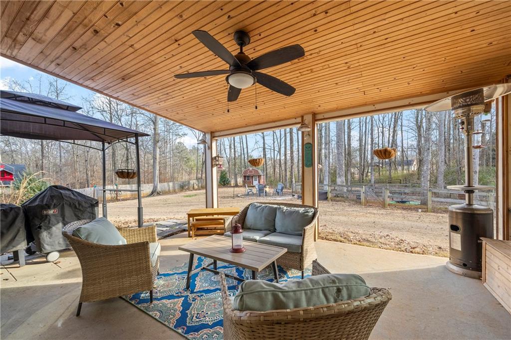 370 Petal Creek Lane