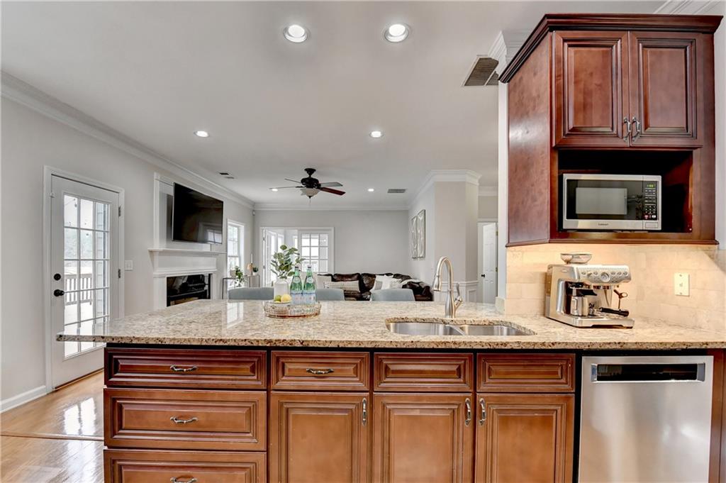 13115 Morningpark Circle