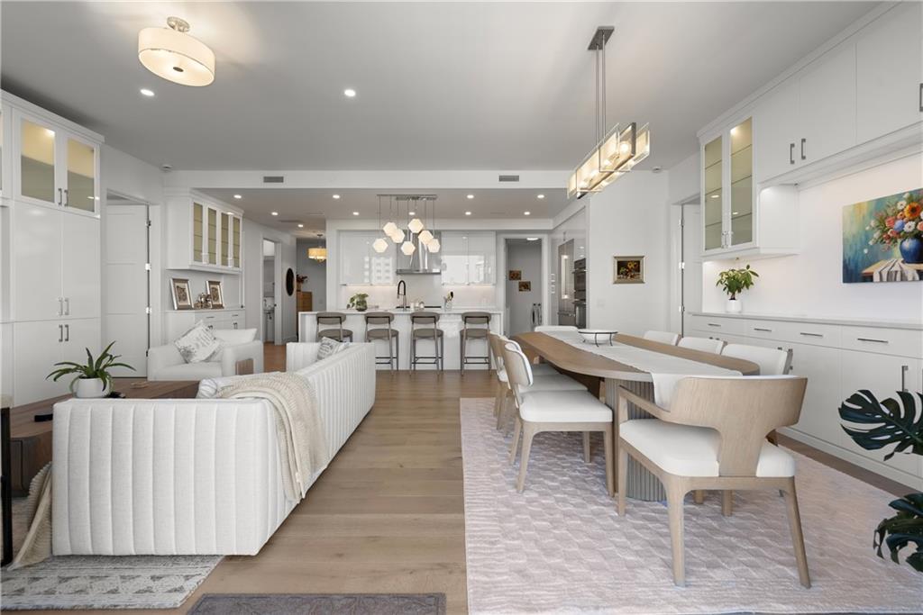 2425 Peachtree Road NE Unit 902