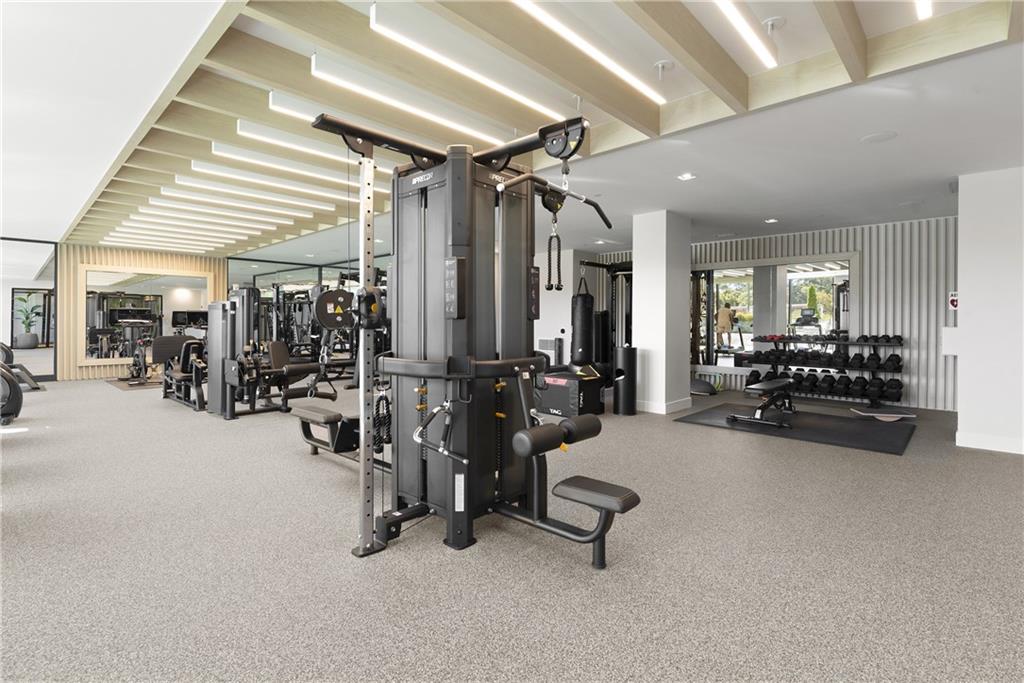 2425 Peachtree Road NE Unit 902