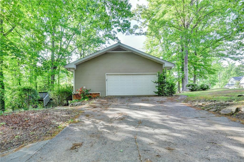 3740 Clubland Drive