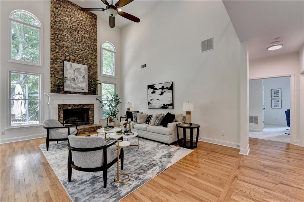 310 Fieldstone Walk