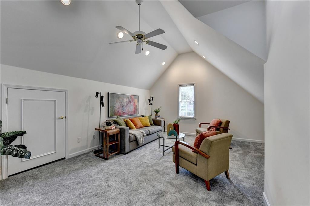310 Fieldstone Walk