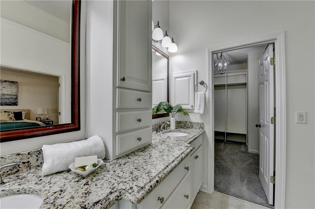 310 Fieldstone Walk