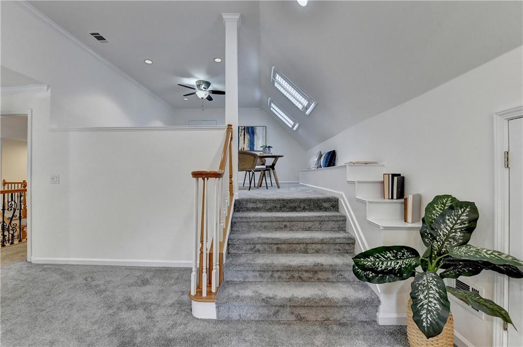 310 Fieldstone Walk