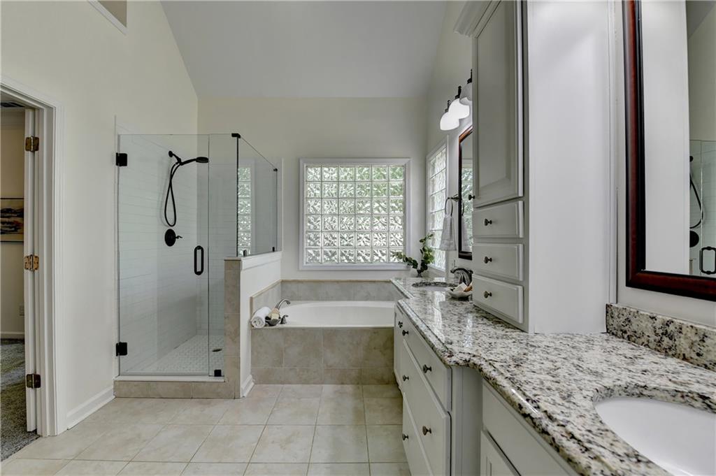 310 Fieldstone Walk