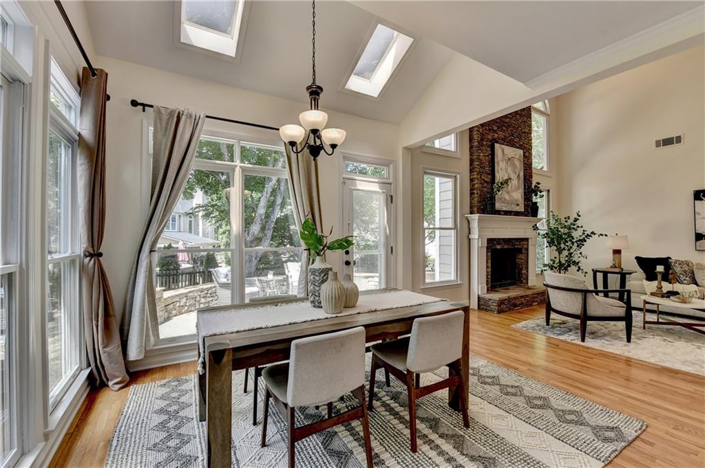 310 Fieldstone Walk