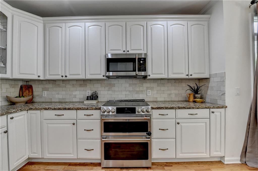 310 Fieldstone Walk