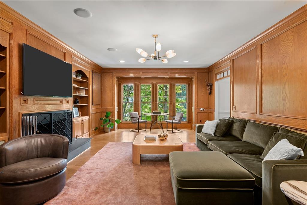7810 Landowne Drive