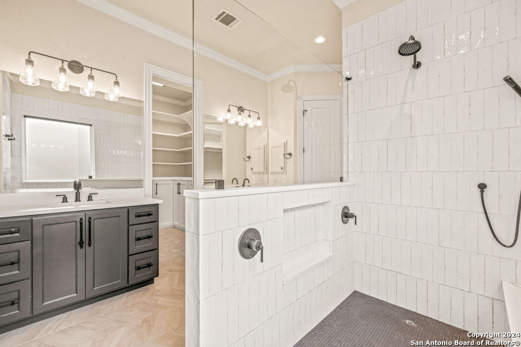 13059 Heritage Grove
