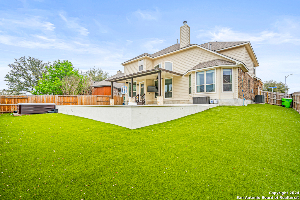 13059 Heritage Grove