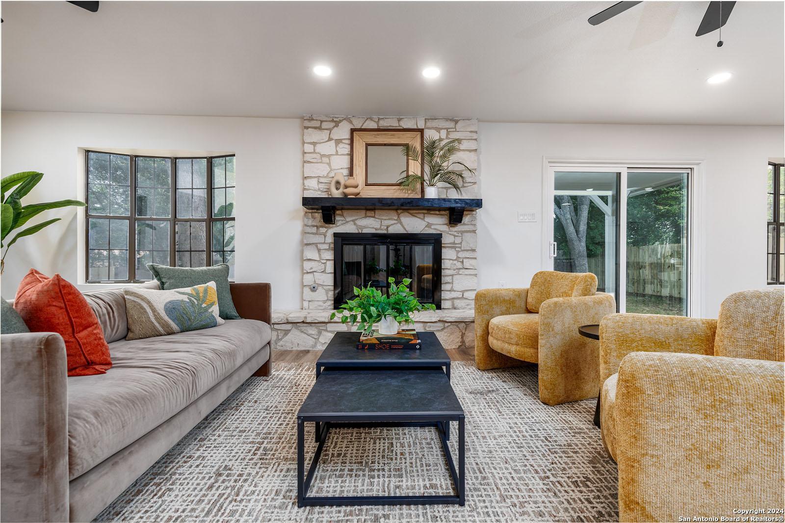 5610 EDIE ADAMS DR