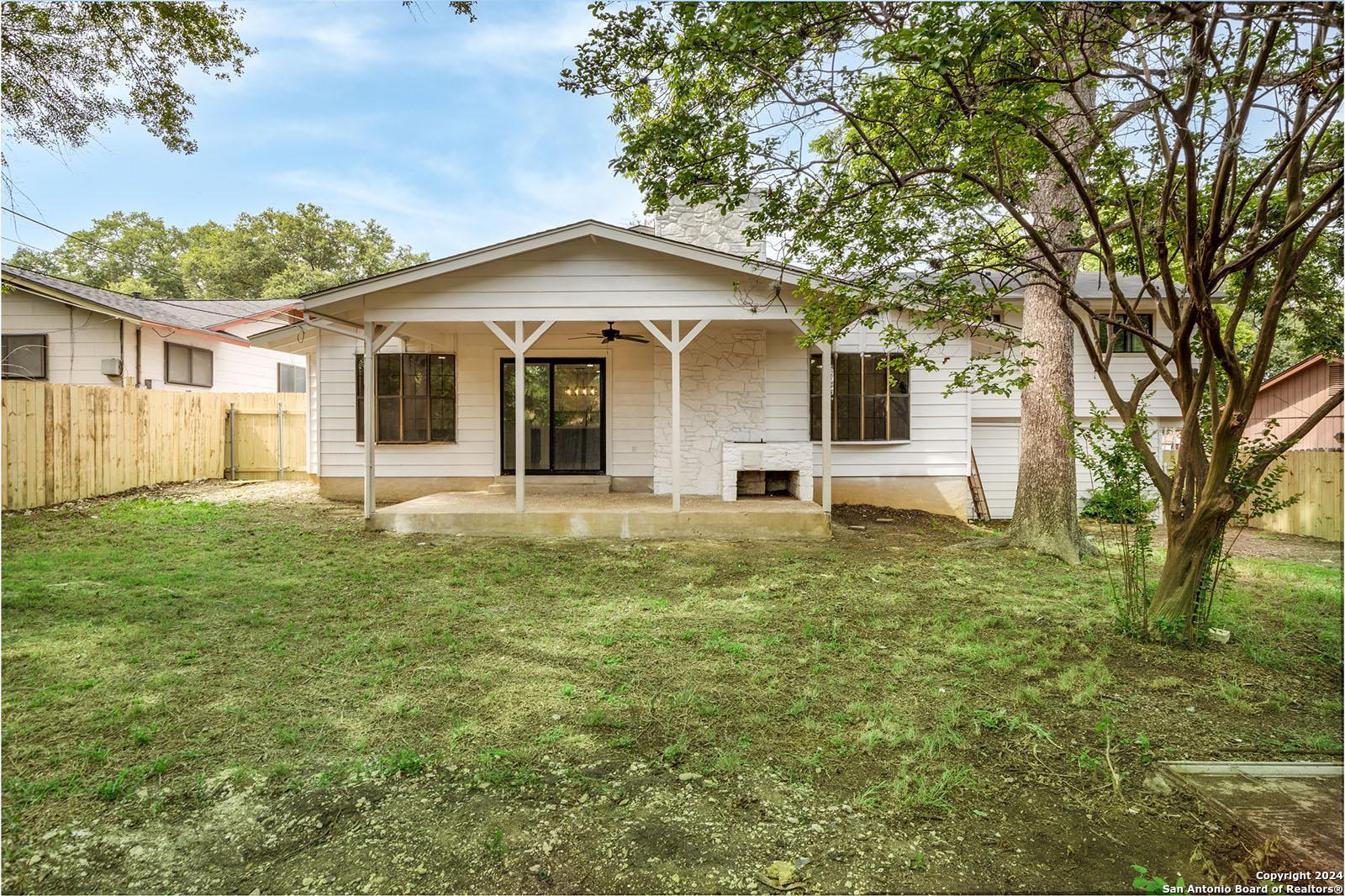 5610 EDIE ADAMS DR