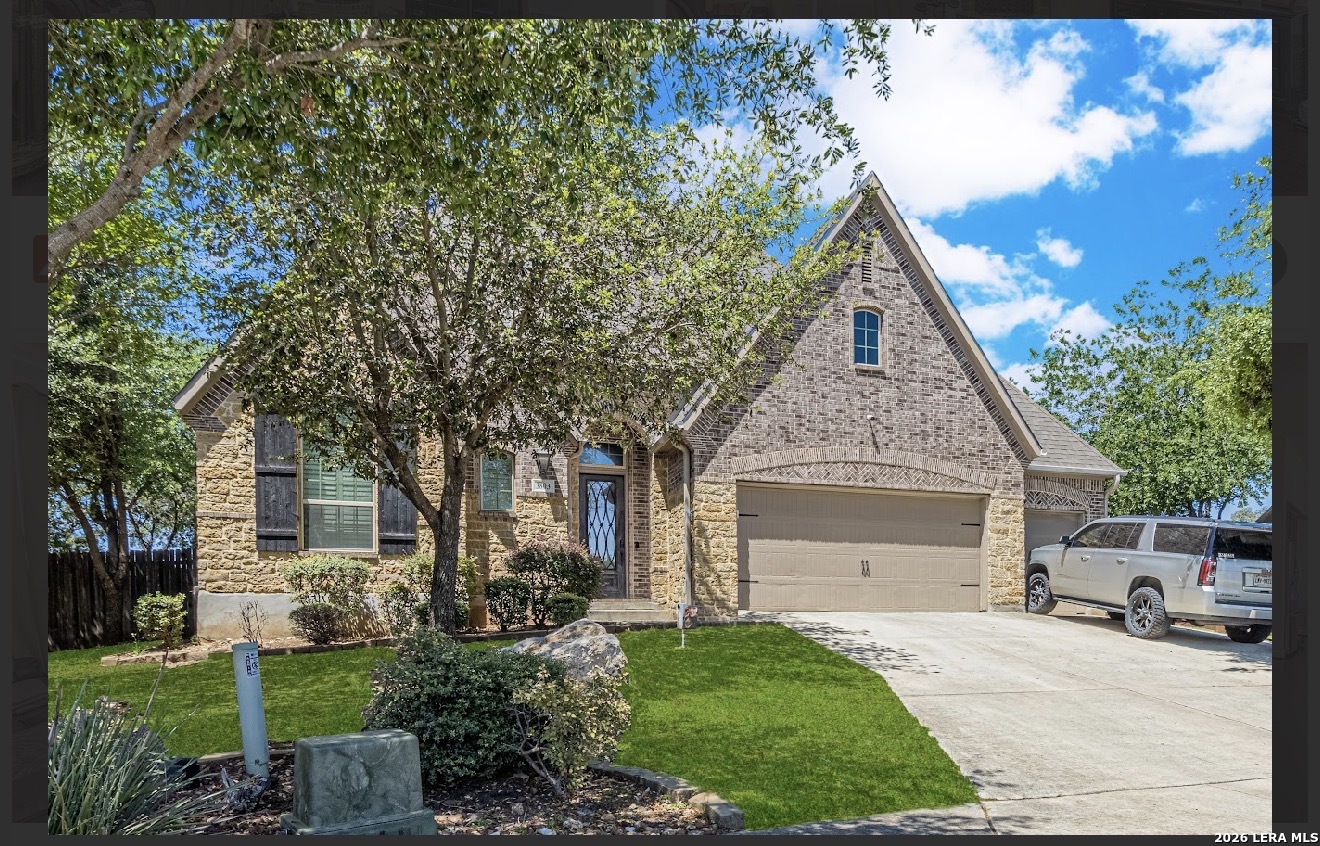 3803 Gran Heights