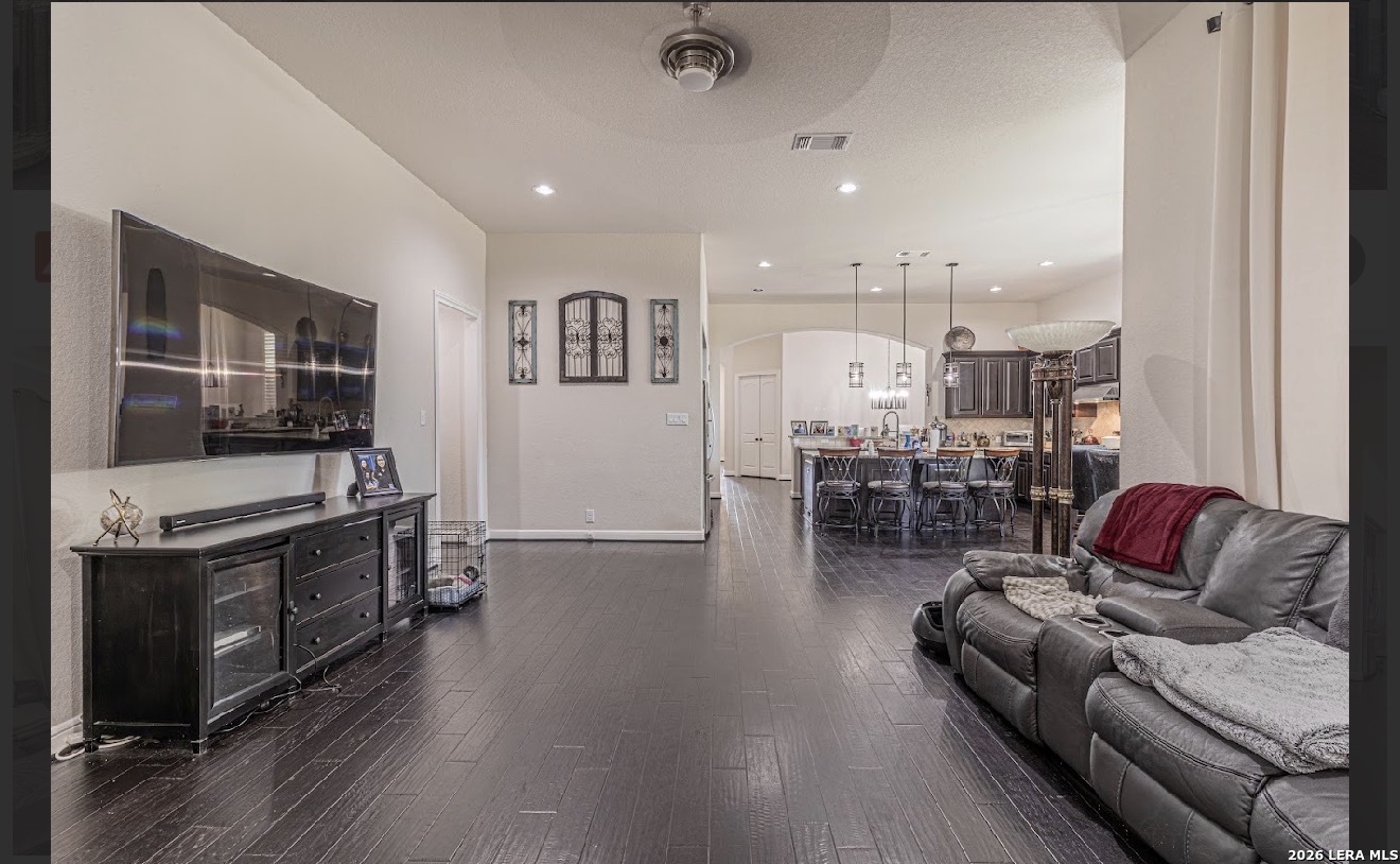 3803 Gran Heights