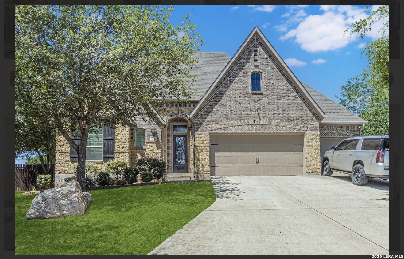 3803 Gran Heights