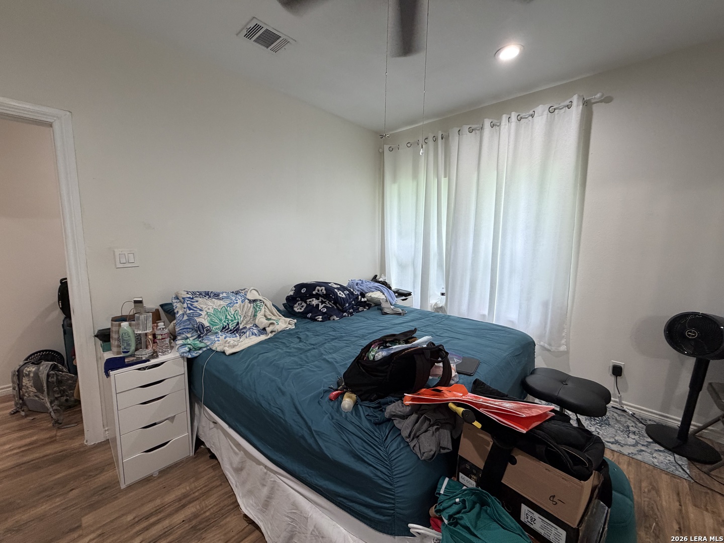 12718 MIDDLE LN