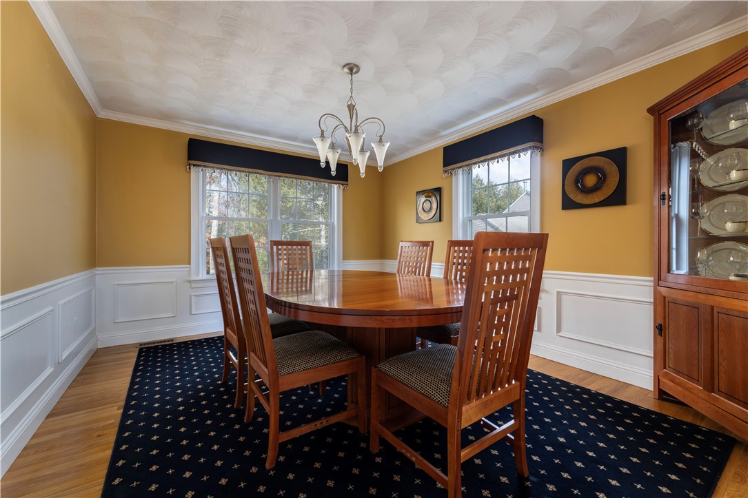 47 Wooded Grove Circle