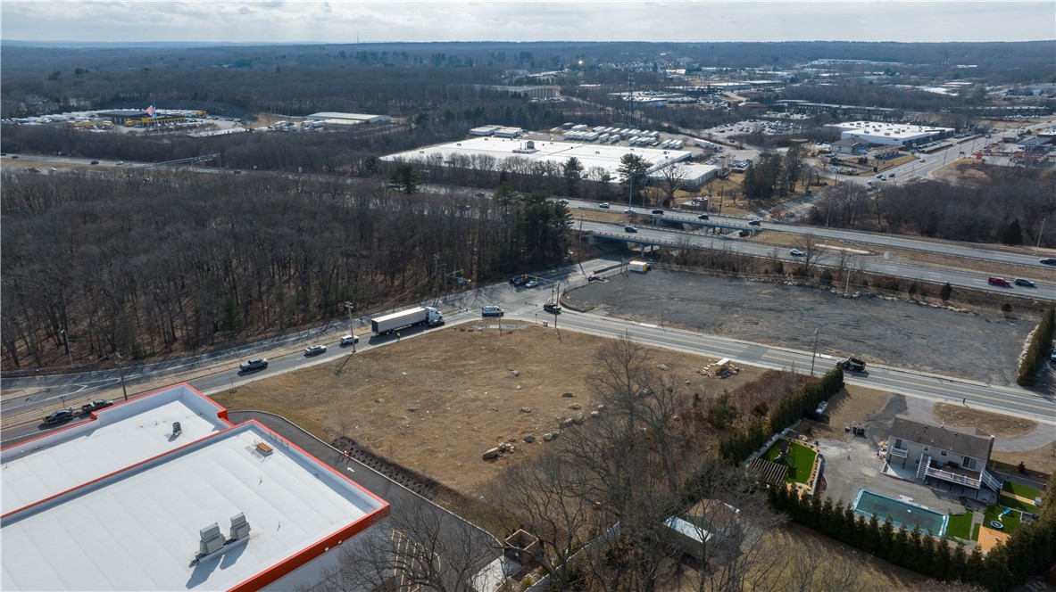 1835 Plainfield Pike Pike