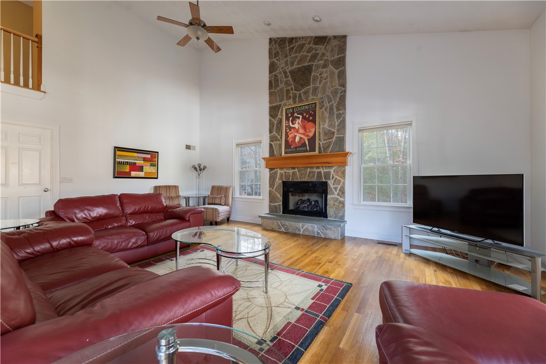 47 Wooded Grove Circle