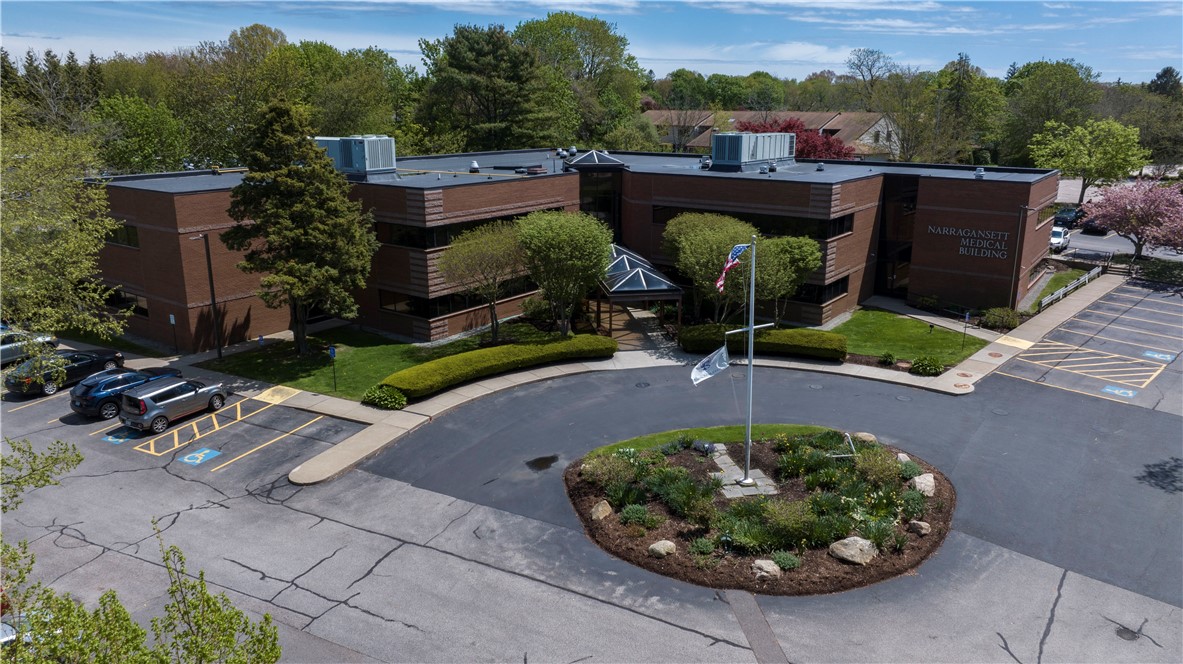 360 Kingstown Road 202