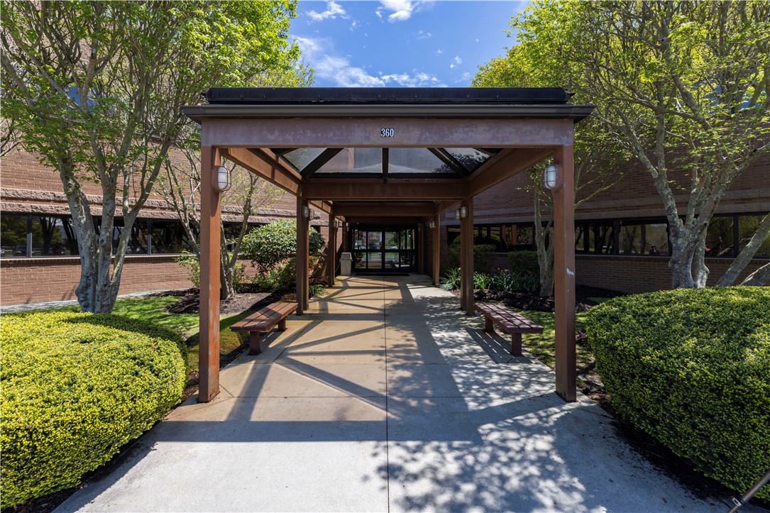 360 Kingstown Road 202
