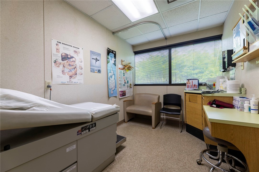 360 Kingstown Road 202